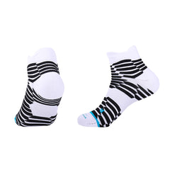 Quarter Cotton Hiking Socks for men | Dynamic Stripes Durable Grip