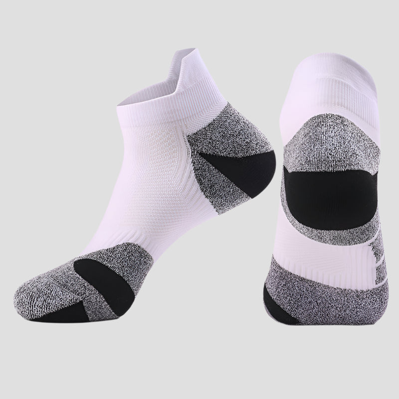 Coolmax professional sports socks, moisture absorbing and quick-drying short-tube badminton socks, antibacterial and deodorizing running socks