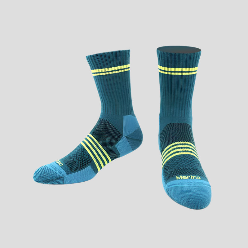 Hiking socks, lightweight shock-absorbing mid-tube socks, merino wool socks, sports socks